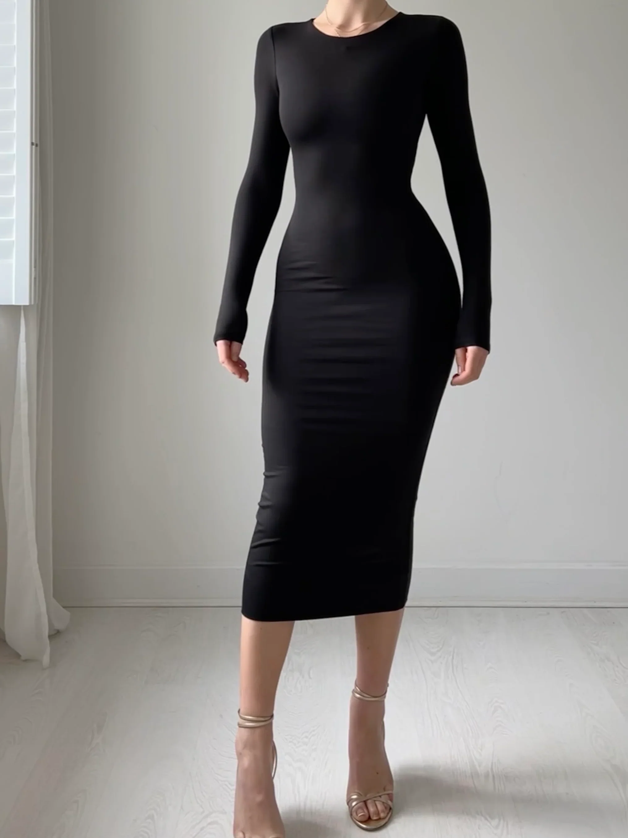 Bourne Bodycon Midi Dress - Image 8