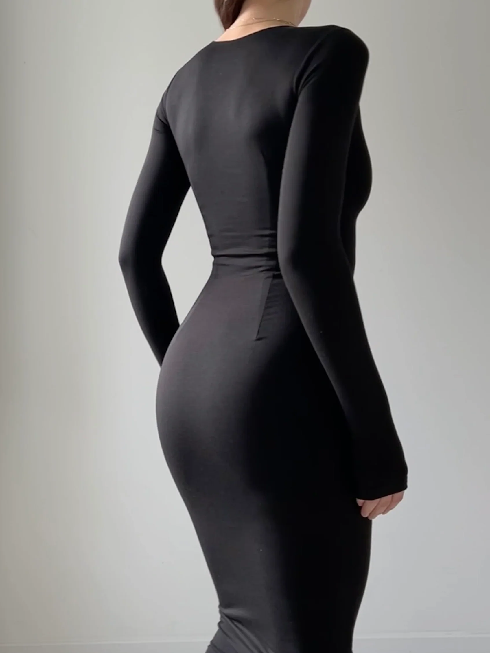 Bourne Bodycon Midi Dress - Image 9
