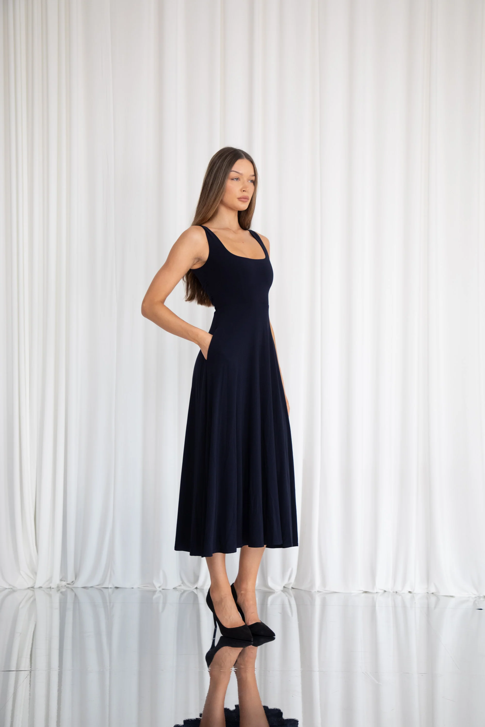 Juni Reversible Maxi Dress - Image 14