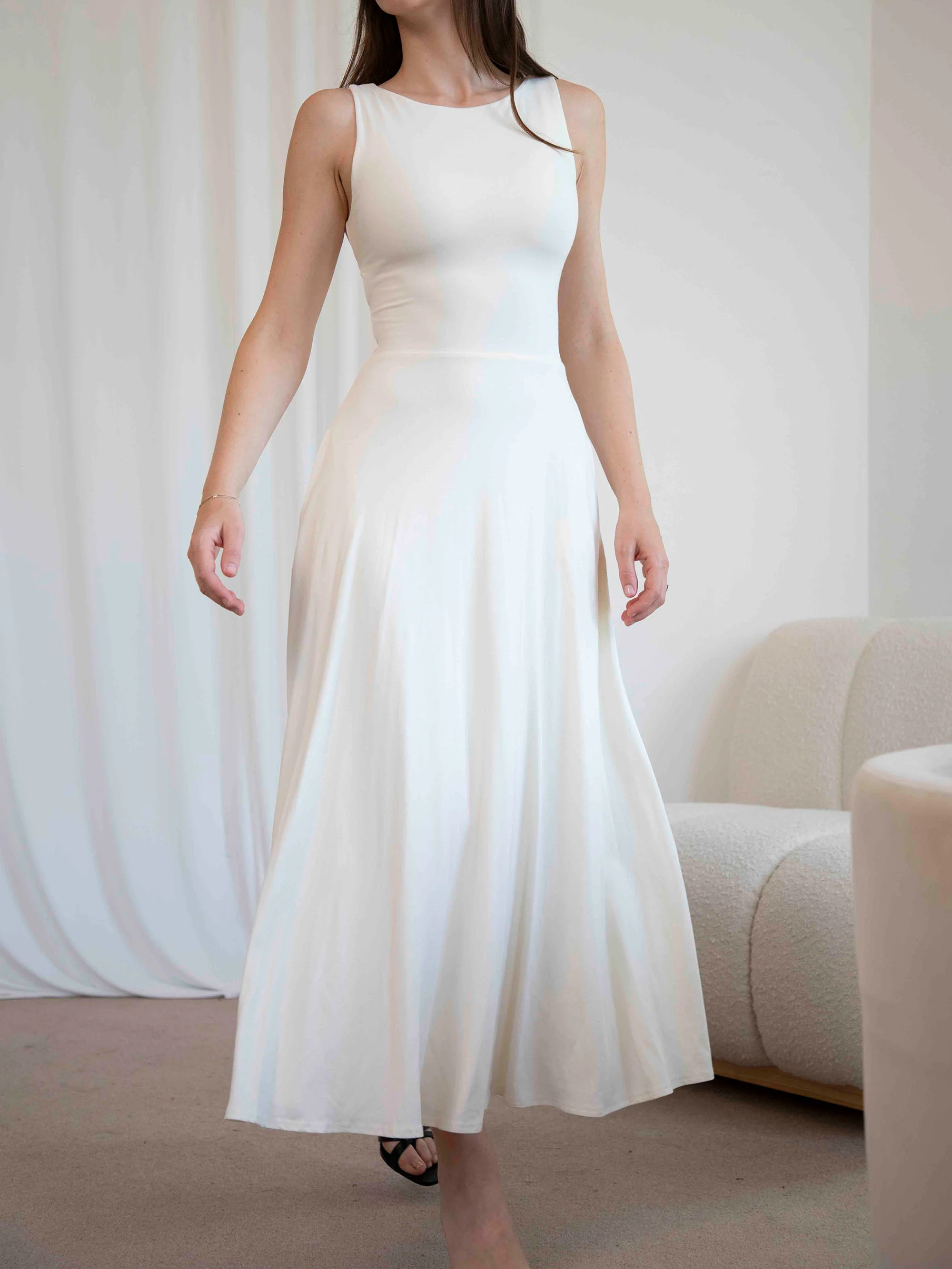 Juni Reversible Maxi Dress - Image 17