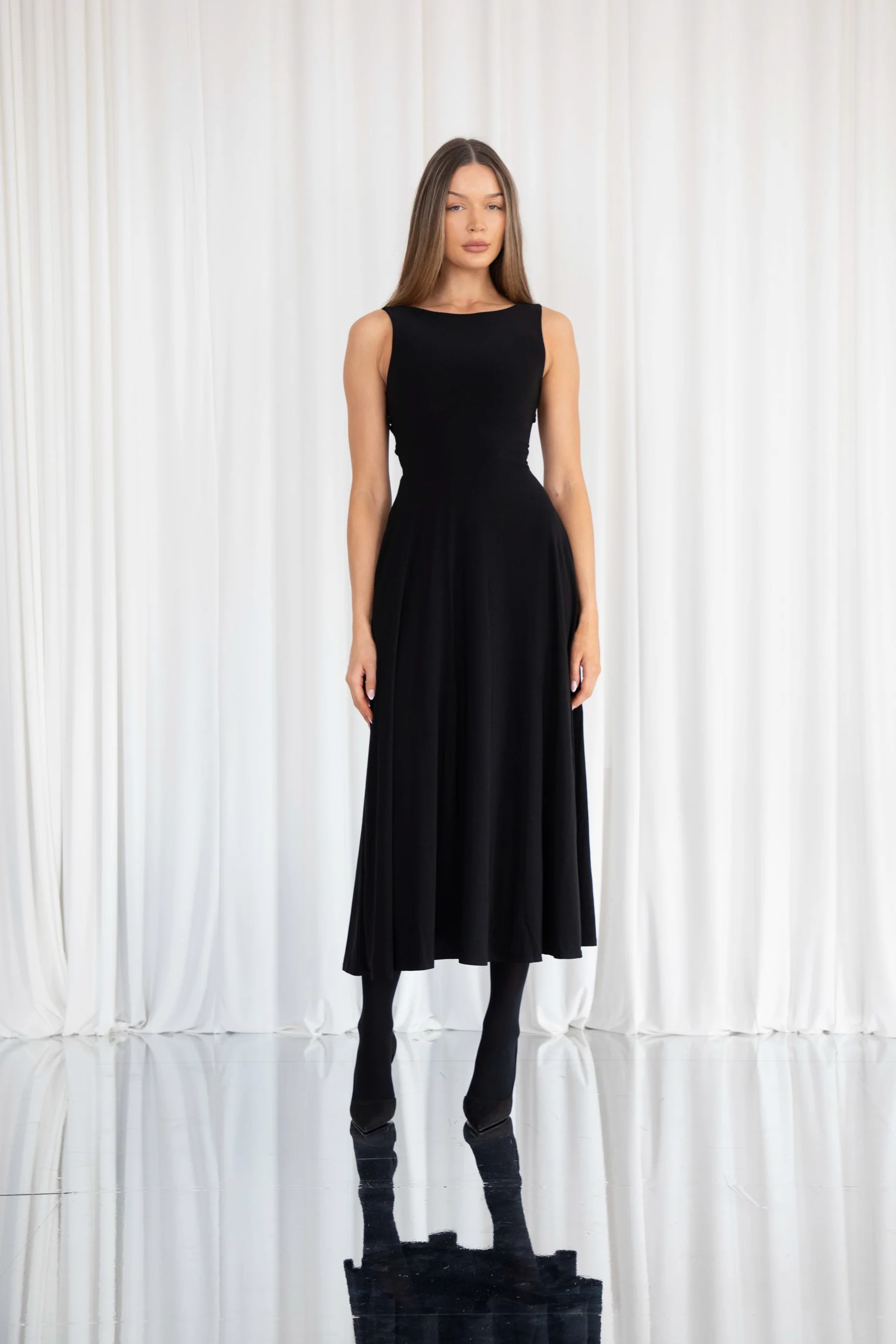 Juni Reversible Maxi Dress - Image 5