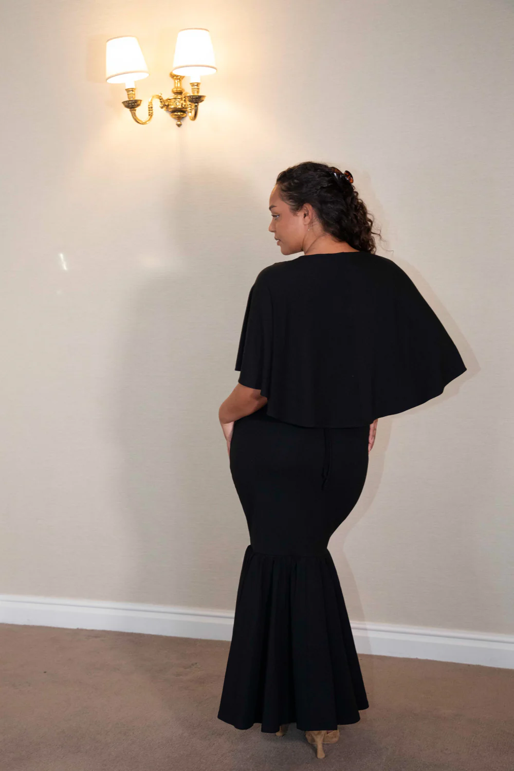 Short Drape Cape - Image 11
