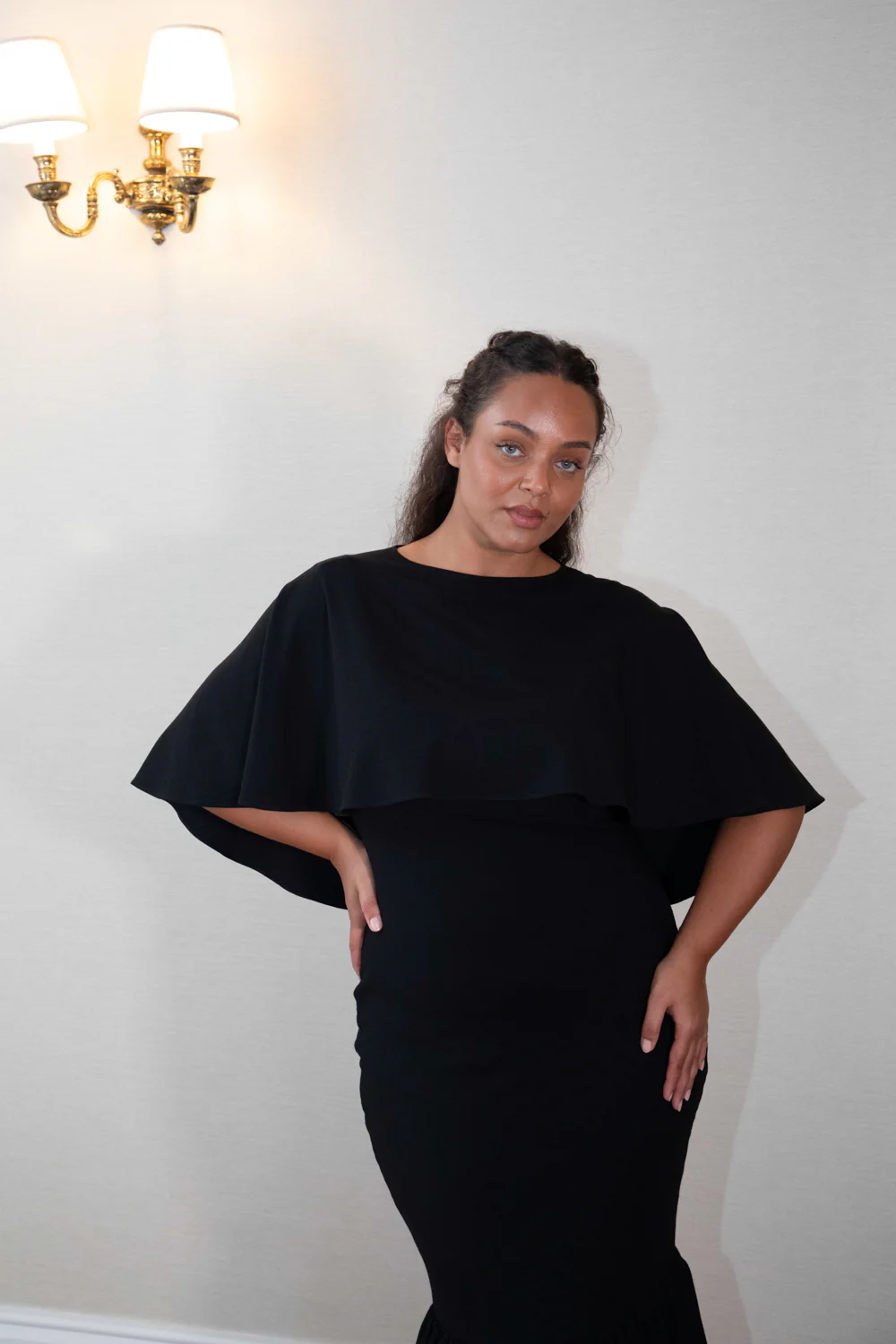 Short Drape Cape - Image 12
