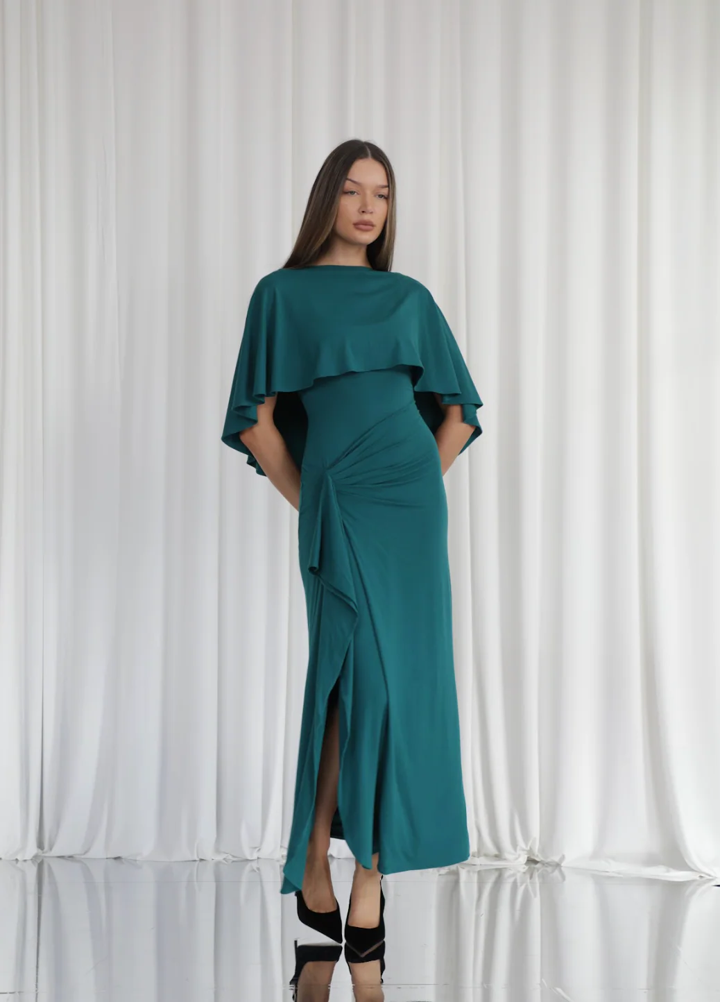 Short Drape Cape - Image 5