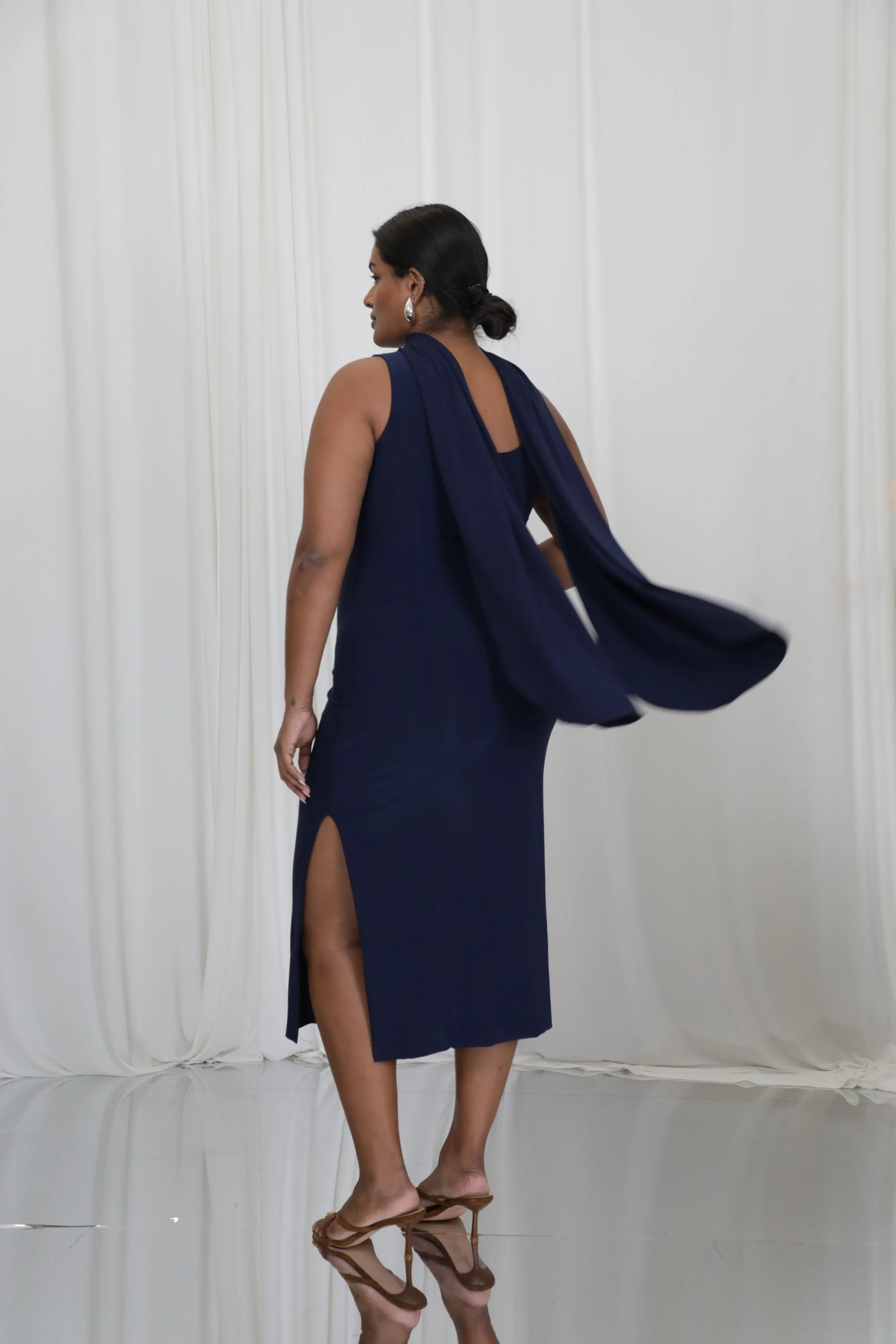 Styling Scarf - Image 5