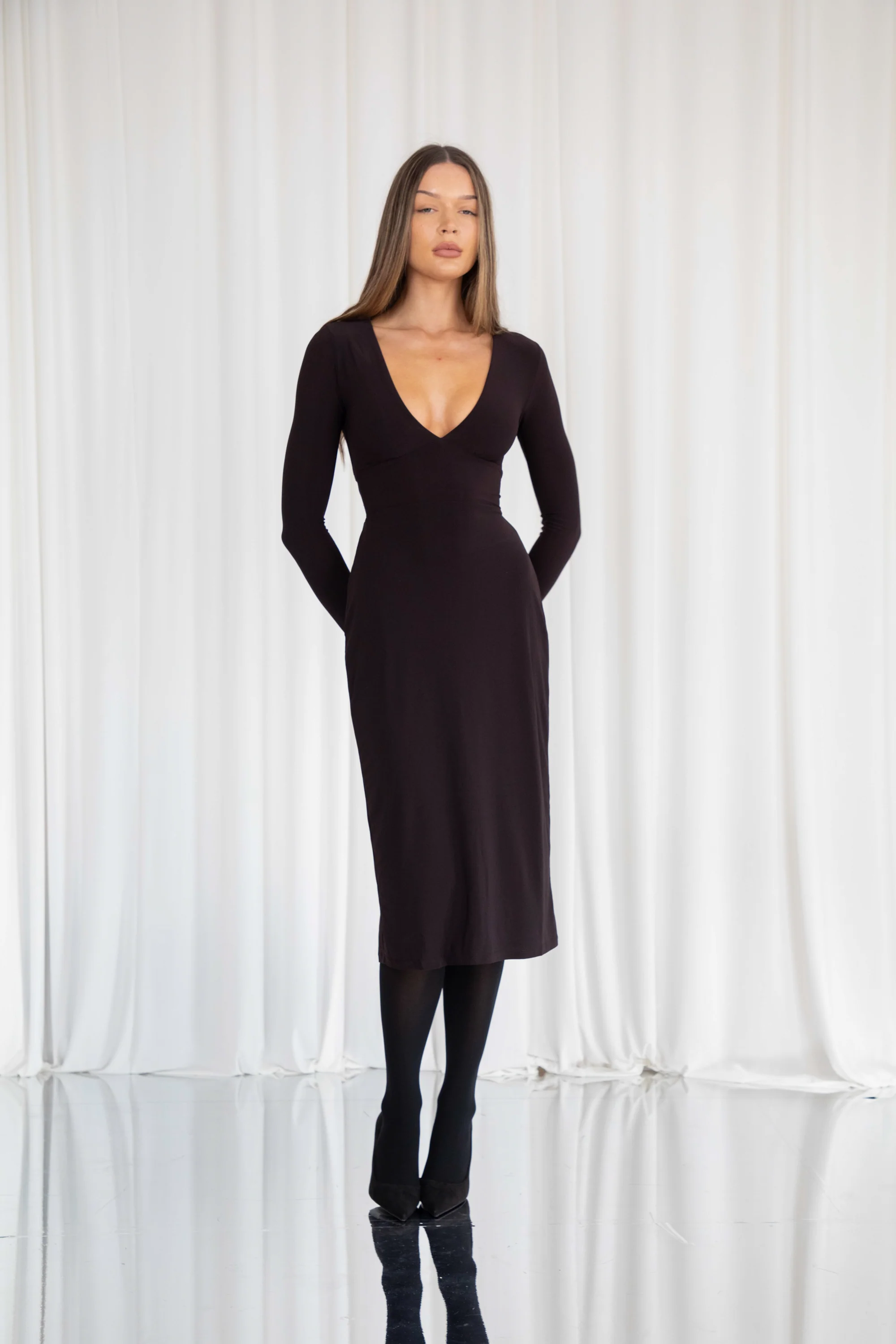 Taylor Tea Dress - Image 4