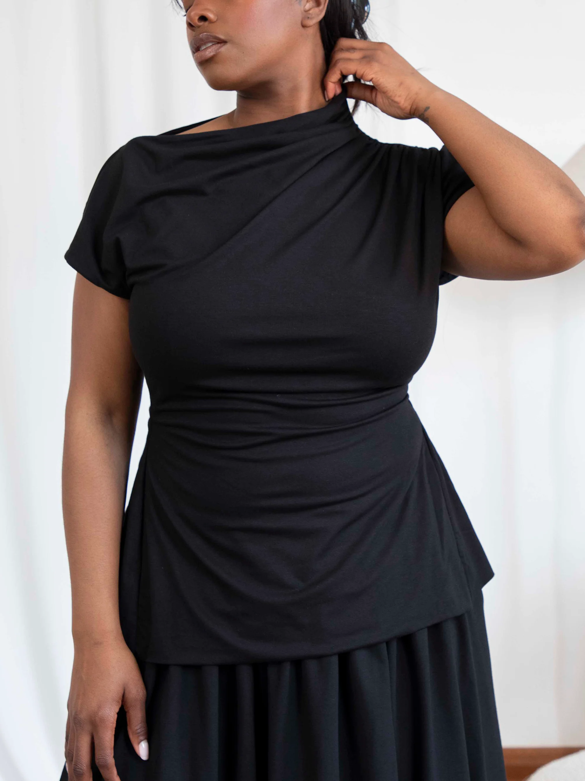 Venus Short Sleeve Top - Image 13