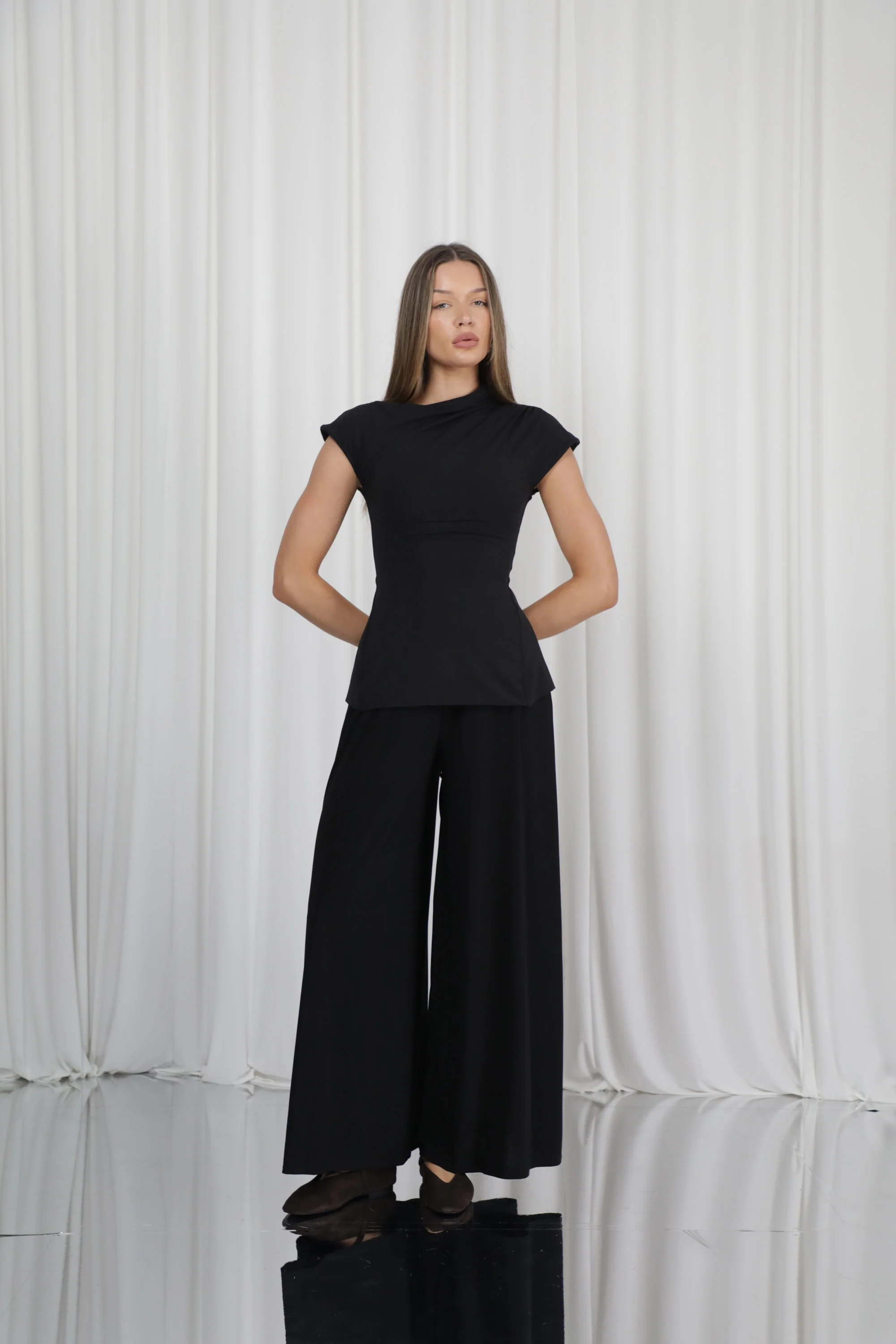 Venus Short Sleeve Top - Image 6